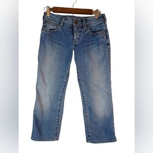 Silver Jean's Aiko Capri Size 28 Mid Rise